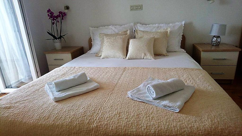Apartment Vanja Tučepi Екстериор снимка